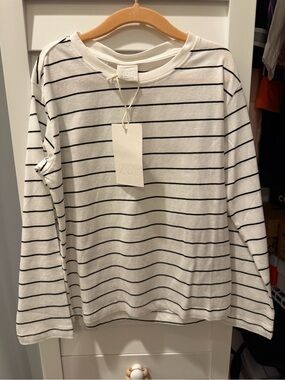 Zara White Crewneck Sweater with Black Stripes